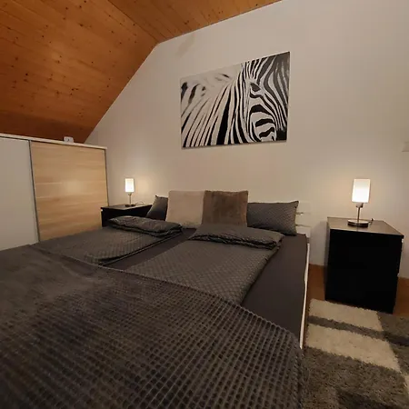 Haus Auf Der Schwaebischen Alb Apartamento