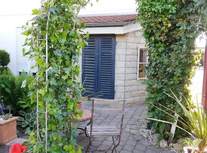 Haus Auf Der Schwaebischen Alb